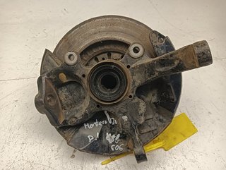 MANGUETA DELANTERA IZQUIERDA MITSUBISHI MONTERO (
