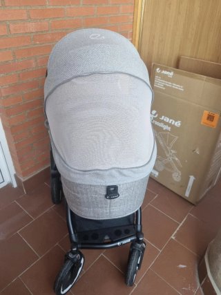 Capazo y Silla Jane Crosslight Gris