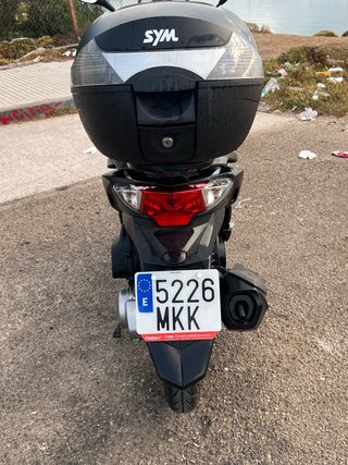 Scooter Sym Symphony 125cc SR Negra