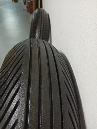 Neumáticos Moto Lluvia Circuito