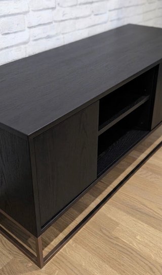 Mueble TV HAGGE Madera y Metal Negro