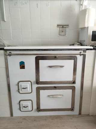 Cocina Económica Lumbre Blanca y Plateada