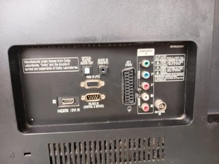 LG 32'' LCD TV en buen estado