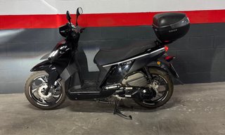 Peugeot Tweet 125cc Negra