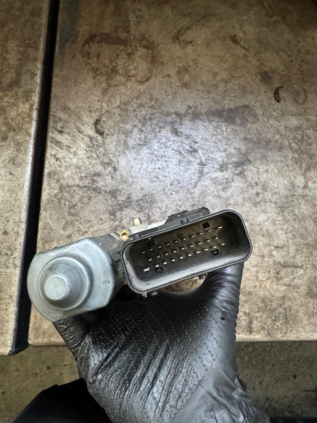 Motor elevalunas VW Bora Dcho