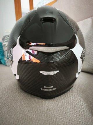 Casco Scorpion Exo 1400 Carbon Air con manoslibres
