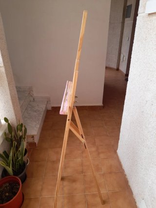 Caballete de pintura de madera