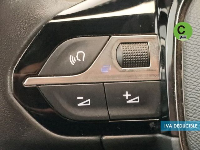 Peugeot 2008 PureTech 100 S&S Allure 75 kW (100 CV)