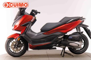 HONDA FORZA 125