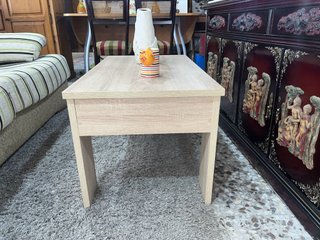 MESA DE CENTRO ELEVABLE