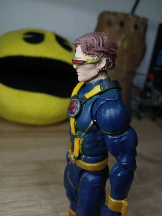 Ciclope Marvel Legends Custom