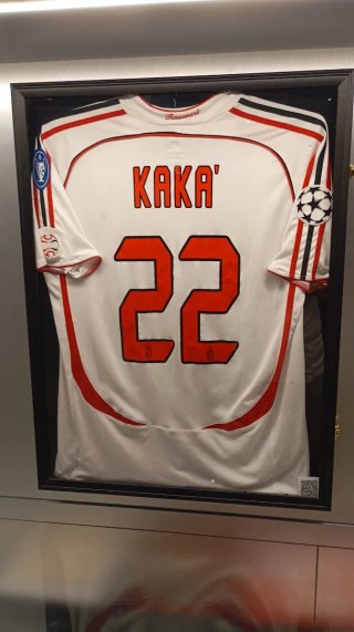 Camiseta Kaka 22 AC Milan Adidas