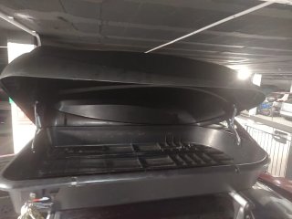 Baúl portaequipajes techo coche