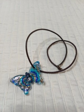 Colgante Mariposa Vidrio Azul Multicolor