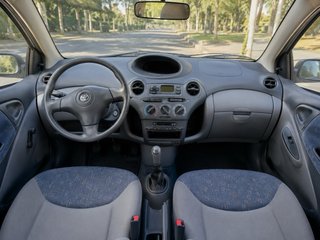 Toyota Yaris - Solo 104 450 km !
