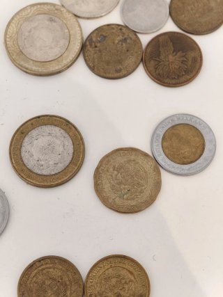 Lote monedas América del Sur