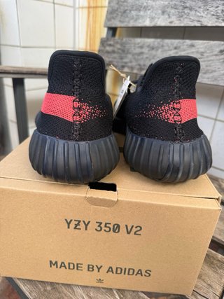 Adidas Yeezy 350 V2 Black/Red