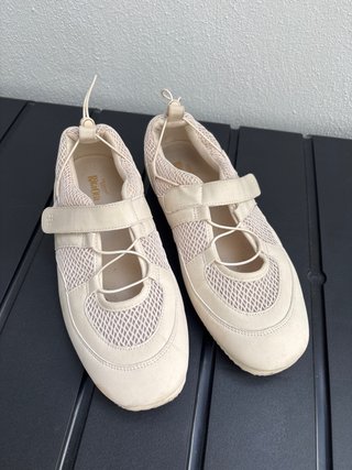 Bailarinas deportivas Rita Ora beige