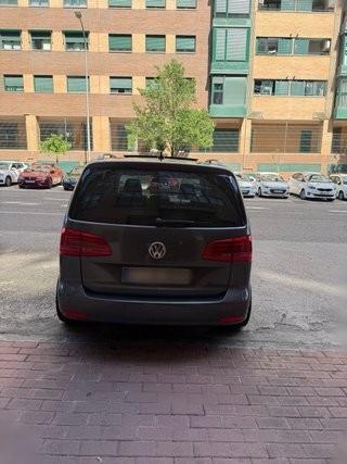 Volkswagen Touran 2012