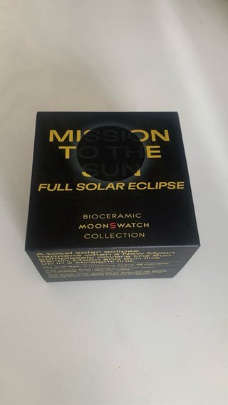 Swatch x Omega Moonswatch Mission to the Sun Oro