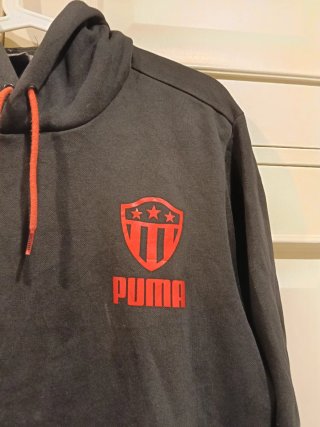 Sudadera Puma Negra con Escudo