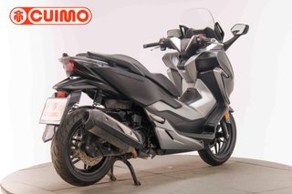 HONDA FORZA 300