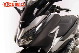 HONDA FORZA 300