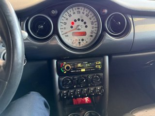 MINI Cooper 2004