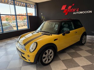 MINI Cooper 2004