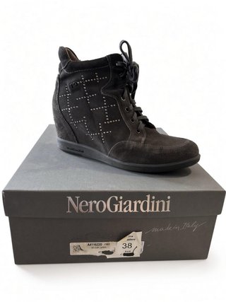 Botines NeroGiardini Piel Negra Talla 38
