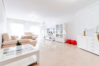 Piso en venta en Carretera Mojonera – Cortijos de Marín en Roquetas de Mar