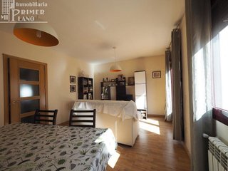 Casa adosada en venta en Tomelloso