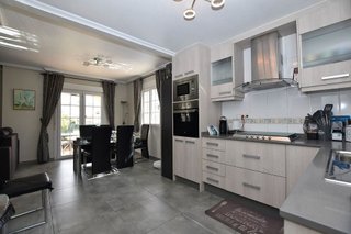 Chalet en venta en Campos de Golf - Villa Martin - Los Dolses en Orihuela