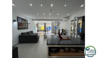 Chalet en venta en Empuriabrava en Castelló d´Empúries