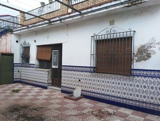 Casa adosada en venta en Umbrete