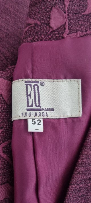 Traje 3 piezas falda talla 52