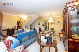 Casa adosada en venta en Crta. De la Sierra en Granada