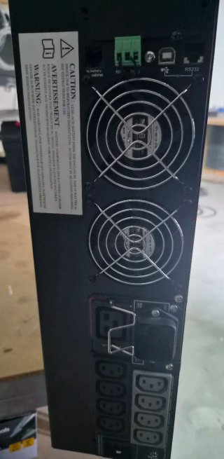 Eaton 5PX 3000i RT3U UPS