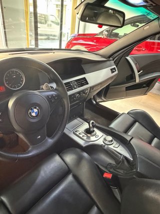 Bmw e60 m5 v10