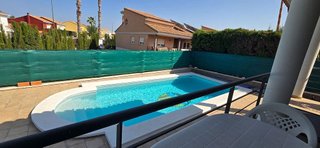 Chalet en venta en Urbanizaciones en Llíria