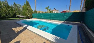 Chalet en venta en Urbanizaciones en Llíria