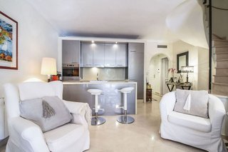 Dúplex en venta en Nueva Andalucía en Marbella