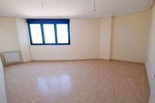 Piso en venta en PAU 2-600 en Puertollano