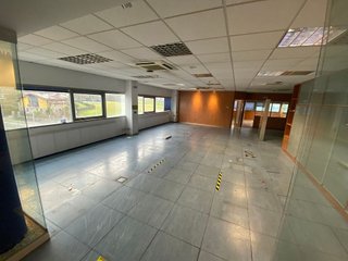 Oficina en venta en Aizoáin en Berrioplano