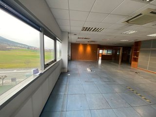 Oficina en venta en Aizoáin en Berrioplano