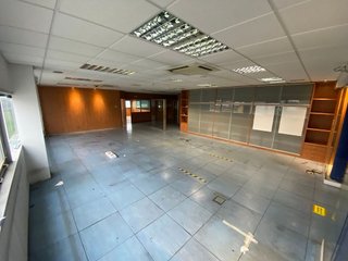 Oficina en venta en Aizoáin en Berrioplano