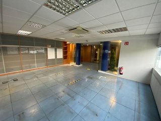 Oficina en venta en Aizoáin en Berrioplano