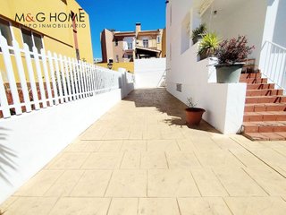Casa pareada en venta en Capuchinos en Vélez-Málaga
