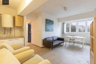 Piso en venta en Camino de Ronda - Rosaleda en Granada