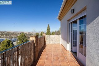 Chalet en venta en Urbanizaciones en Alhendín